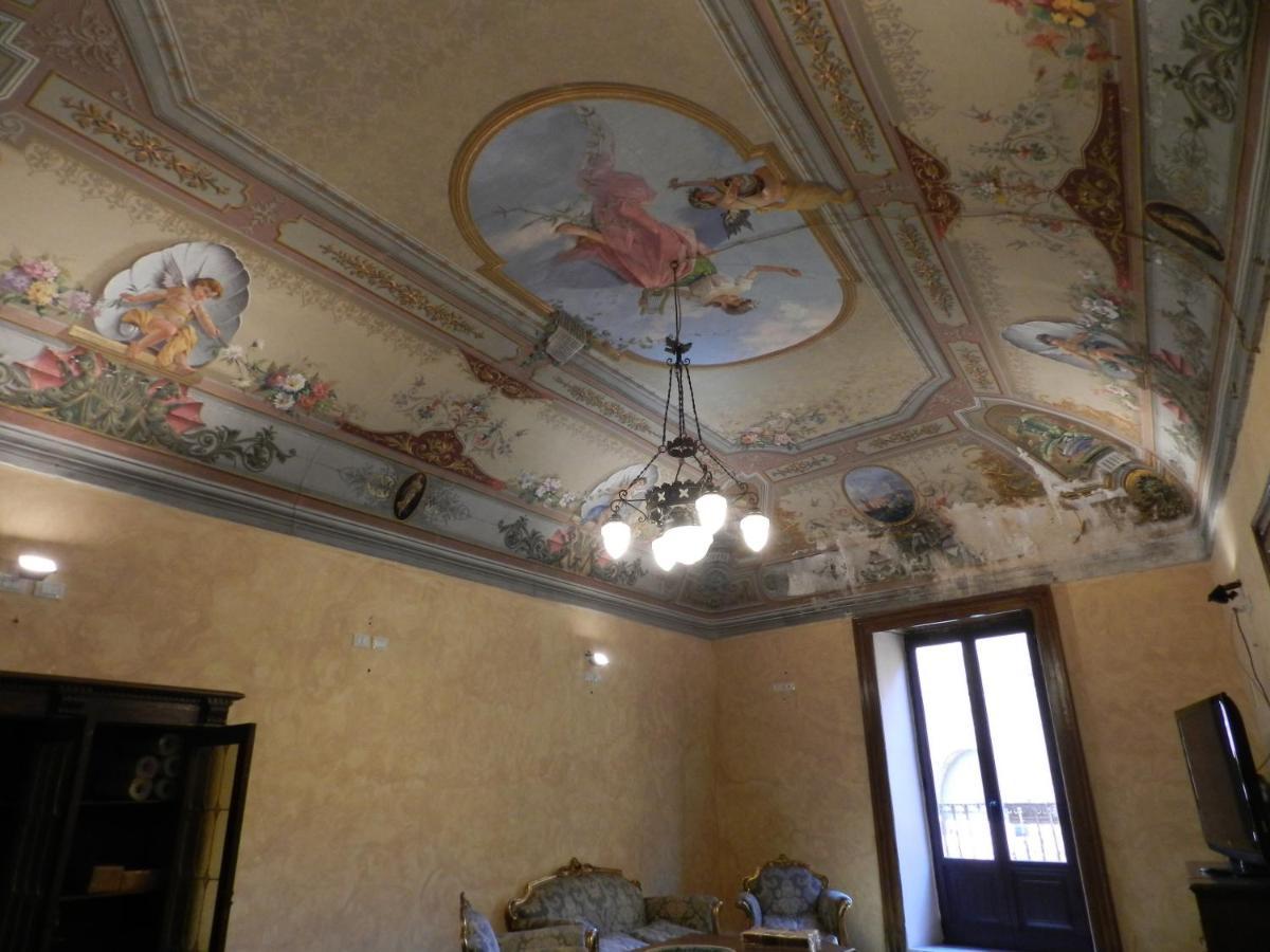 Bed and Breakfast Antico Palazzo Affitti Brevi П'яцца-Армерина Екстер'єр фото