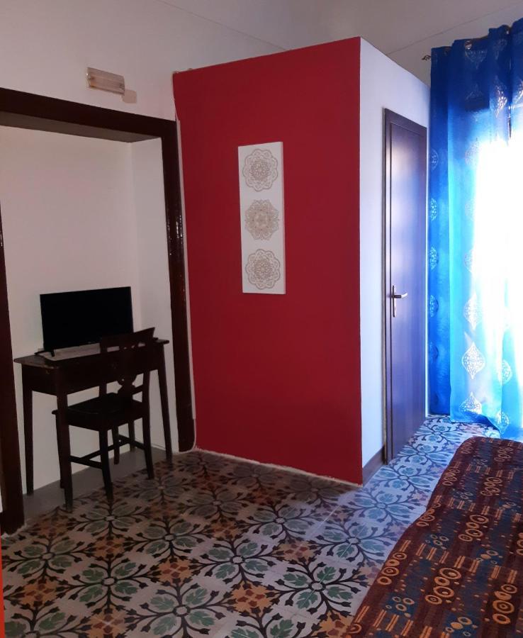 Bed and Breakfast Antico Palazzo Affitti Brevi П'яцца-Армерина Екстер'єр фото