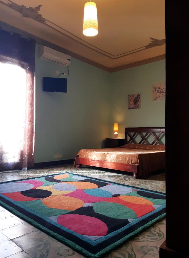 Bed and Breakfast Antico Palazzo Affitti Brevi П'яцца-Армерина Екстер'єр фото